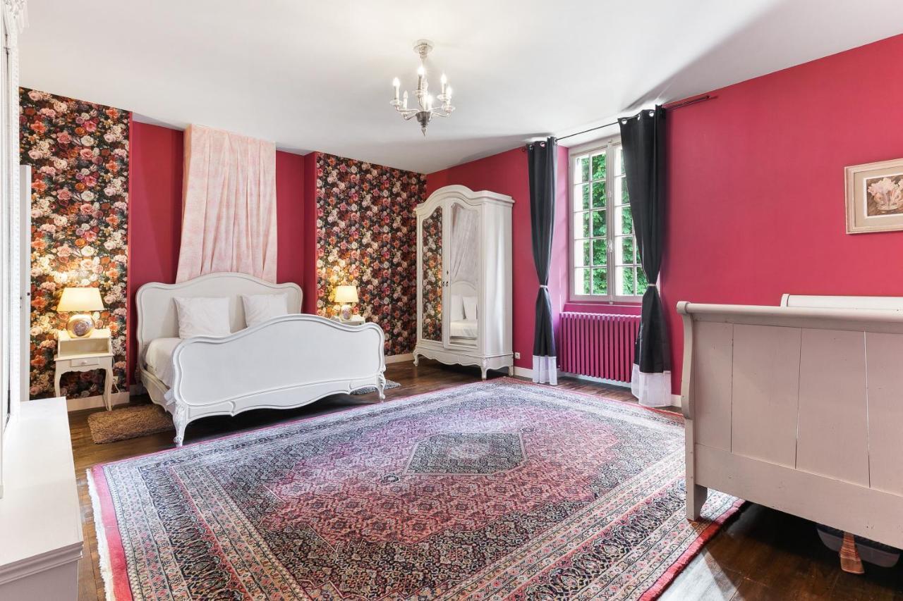 Apartment In A 17Th Century Manoir - Chateau Isle Marie Picauville Buitenkant foto