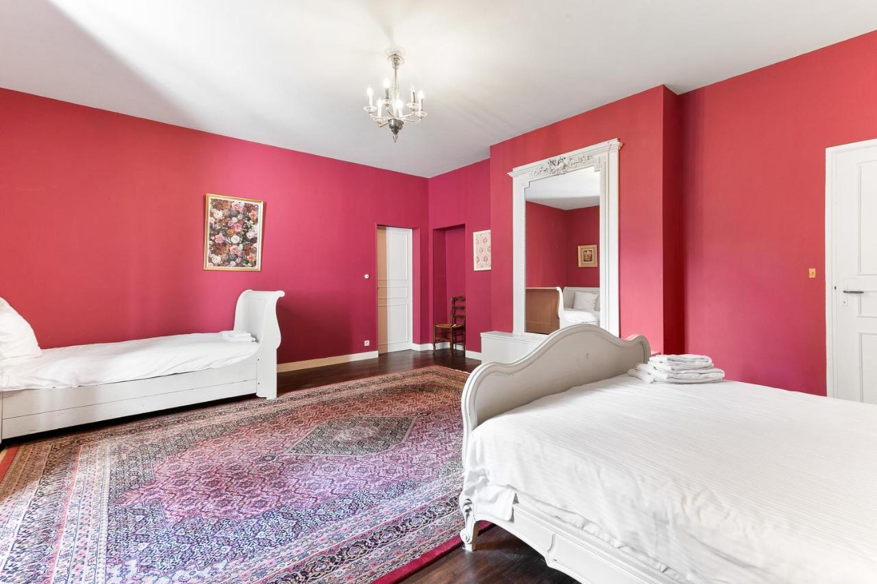 Apartment In A 17Th Century Manoir - Chateau Isle Marie Picauville Buitenkant foto